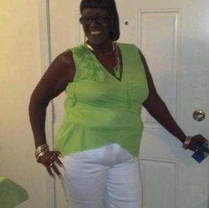 Meet your Posher, Albertha